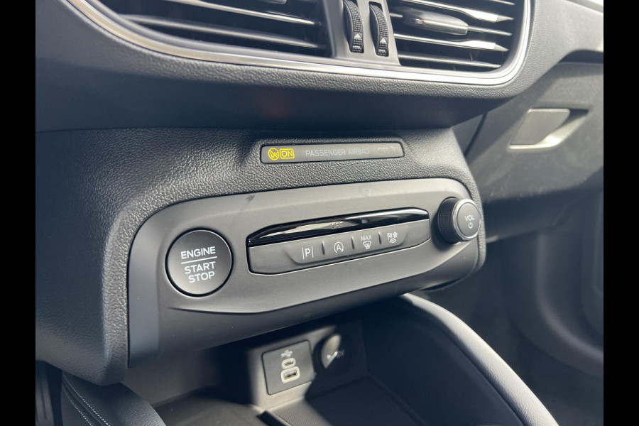 Ford FOCUS Wagon 1.0 EcoBoost Hybrid Titanium X 125pk | Ford Voorraad | Winterpack | Driver Assistance Pack