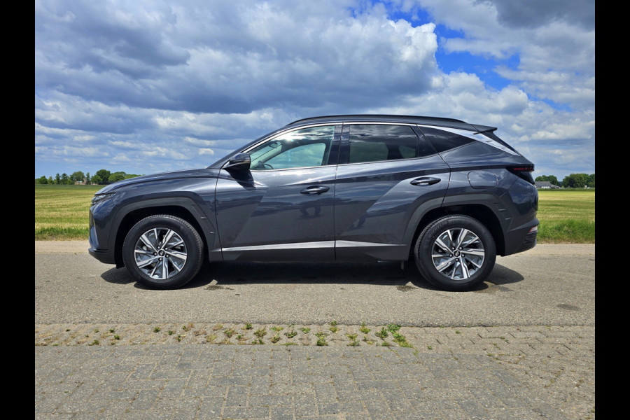 Hyundai Tucson 1.6 T-GDI HEV Comfort Smart - 180 Pk - Euro 6 - ParkeerCamera - StoelVerwarming