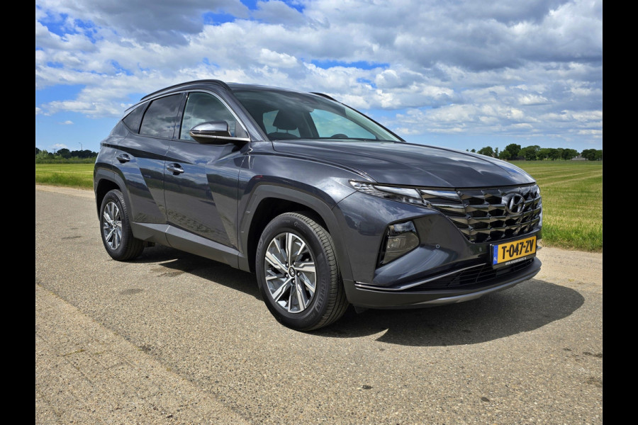 Hyundai Tucson 1.6 T-GDI HEV Comfort Smart - 180 Pk - Euro 6 - ParkeerCamera - StoelVerwarming