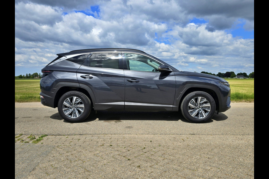 Hyundai Tucson 1.6 T-GDI HEV Comfort Smart - 180 Pk - Euro 6 - ParkeerCamera - StoelVerwarming