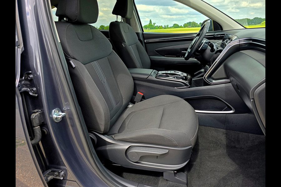 Hyundai Tucson 1.6 T-GDI HEV Comfort Smart - 180 Pk - Euro 6 - ParkeerCamera - StoelVerwarming