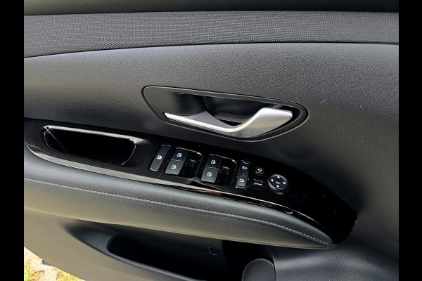 Hyundai Tucson 1.6 T-GDI HEV Comfort Smart - 180 Pk - Euro 6 - ParkeerCamera - StoelVerwarming