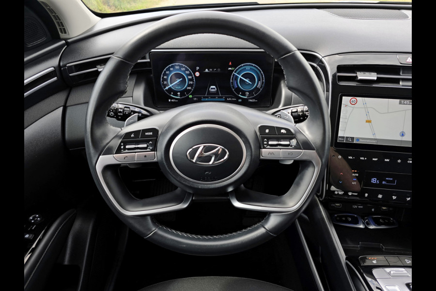 Hyundai Tucson 1.6 T-GDI HEV Comfort Smart - 180 Pk - Euro 6 - ParkeerCamera - StoelVerwarming