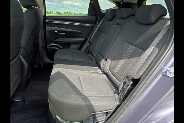 Hyundai Tucson 1.6 T-GDI HEV Comfort Smart - 180 Pk - Euro 6 - ParkeerCamera - StoelVerwarming