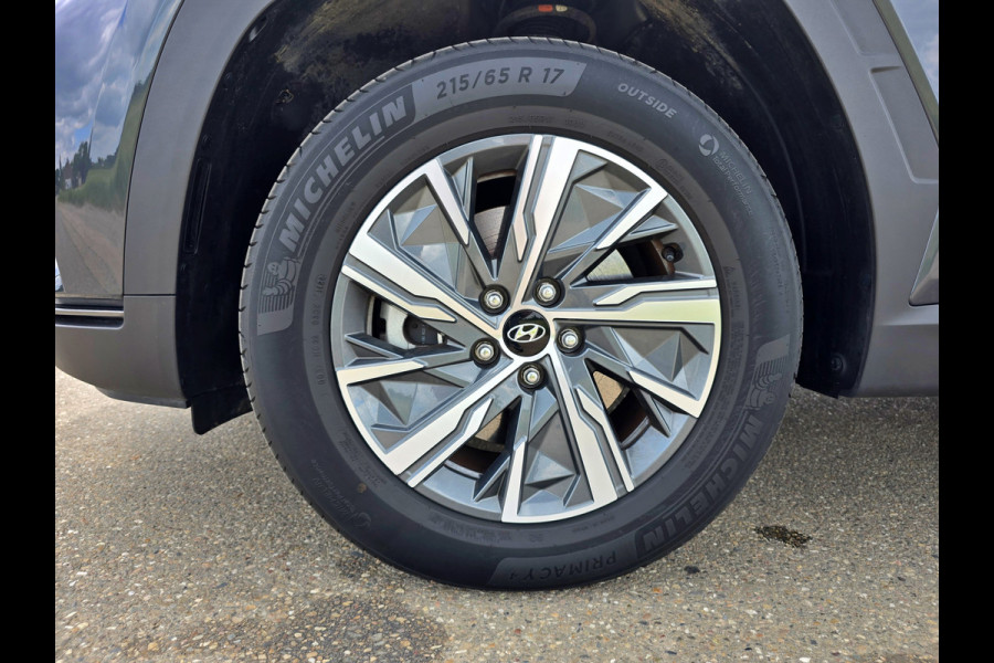 Hyundai Tucson 1.6 T-GDI HEV Comfort Smart - 180 Pk - Euro 6 - ParkeerCamera - StoelVerwarming