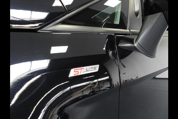Ford EcoSport 1.0 EcoBoost ST-Line Black NAVI/CAMERA/XENON/TREKHAAK/17"LMV!
