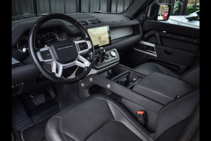 Land Rover Defender 3.0 D200 90 MHEV SE | LEDER | MERIDIAN SURROUND | 360 CAMERA | TREKHAAK | KEYLESS ENTREE | BLIS |