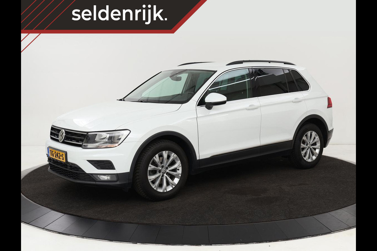 Volkswagen Tiguan 1.4 TSI ACT Comfortline | Automaat | Navigatie | Adapt. Cruise | LMV | Grootlichtassistent | DAB | Draadloze Telefoonlader Volkswagen Tiguan 1.4 TSI ACT Comfortline | Automaat | Navigatie | Adapt. Cruise | LMV | Grootlichtassistent | DAB | Draadloze Telefoonlader
