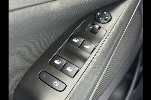 Opel Crossland X BWJ 2019 | 1.2T 111PK Edition | TREKHAAK | AIRCO | NAVI | CRUISE | PDC |SPORTSTOELEN |
