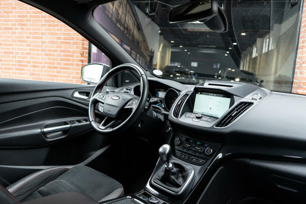 Ford Kuga 1.5 EcoBoost ST Line Sony / Trekhaak / Camera