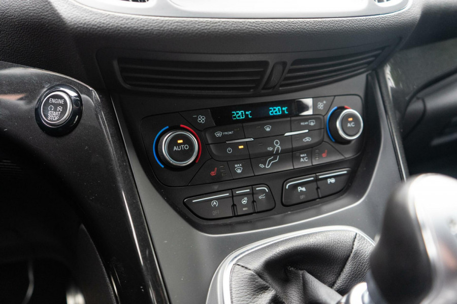 Ford Kuga 1.5 EcoBoost ST Line Sony / Trekhaak / Camera