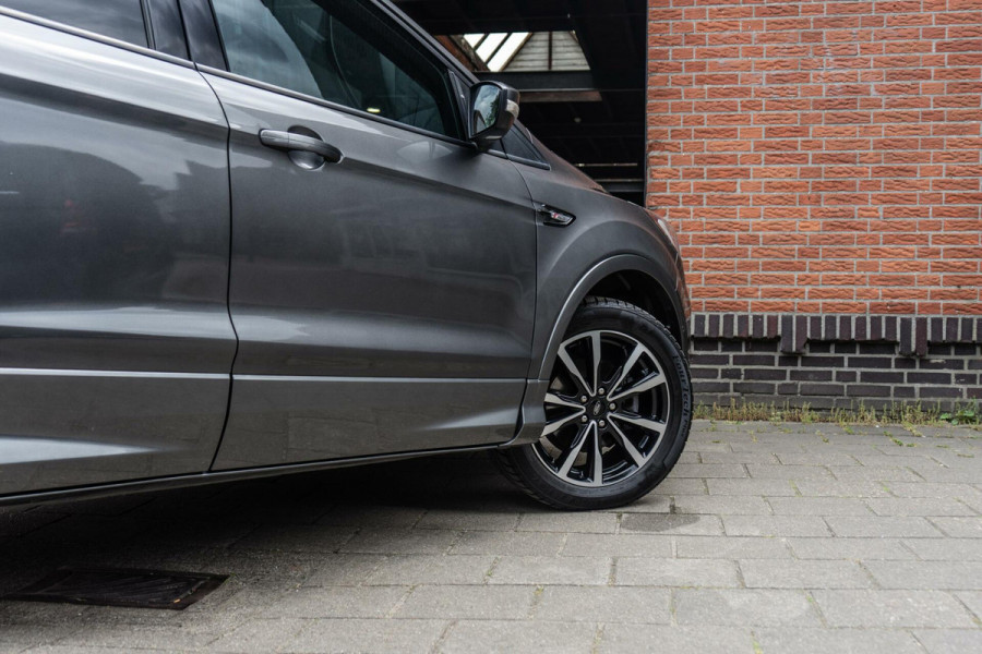 Ford Kuga 1.5 EcoBoost ST Line Sony / Trekhaak / Camera