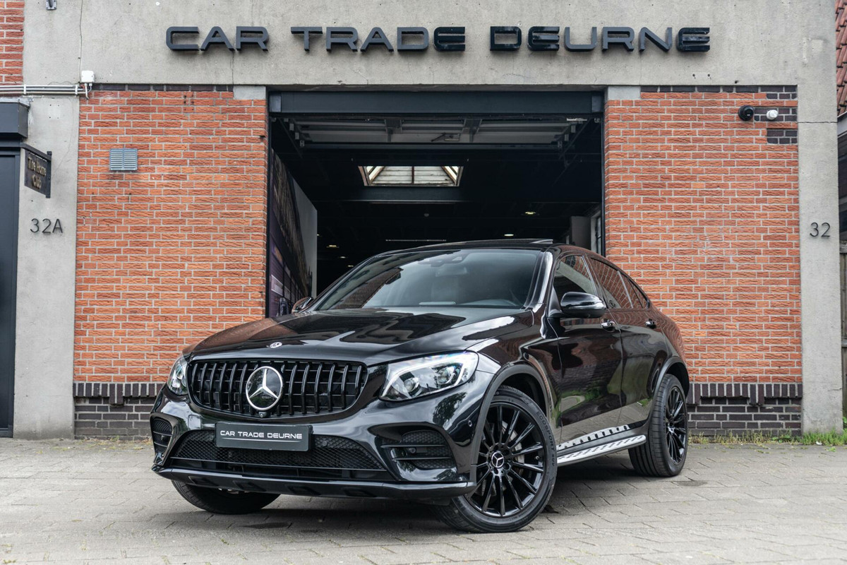 Mercedes-Benz GLC 350e 4MATIC AMG Burmester / Pano / 360 Mercedes-Benz GLC 350e 4MATIC AMG Burmester / Pano / 360