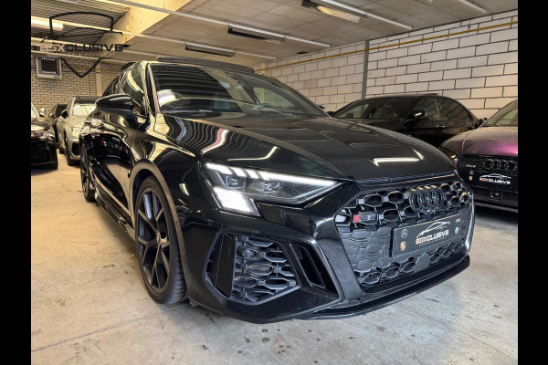 Audi RS3 Sportback 2.5 TFSI quattro RS ZETELS | PANO | ACC | LANE | ELEKTRISCHE STOELEN