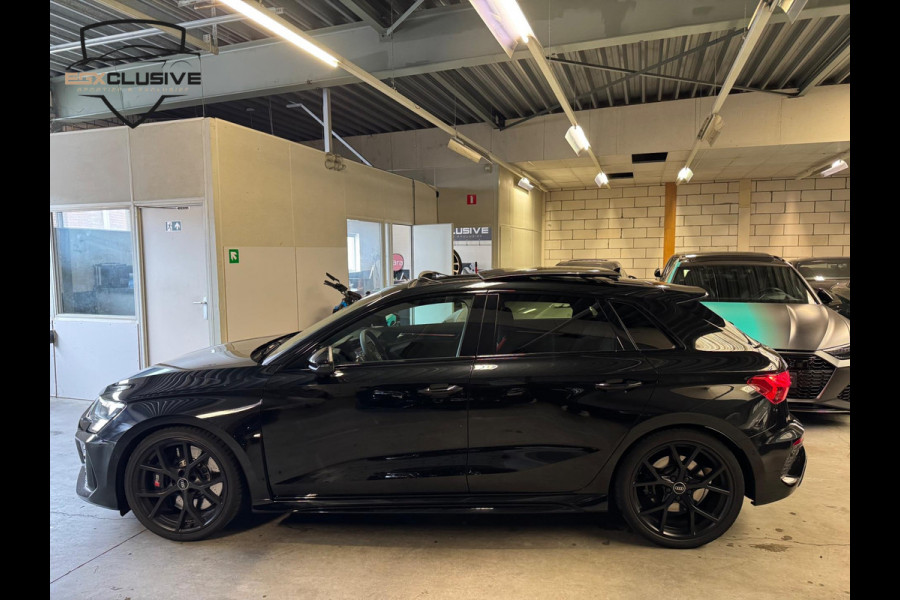 Audi RS3 Sportback 2.5 TFSI quattro RS ZETELS | PANO | ACC | LANE | ELEKTRISCHE STOELEN