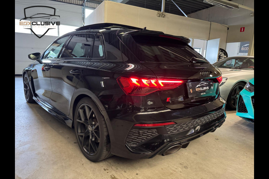 Audi RS3 Sportback 2.5 TFSI quattro RS ZETELS | PANO | ACC | LANE | ELEKTRISCHE STOELEN