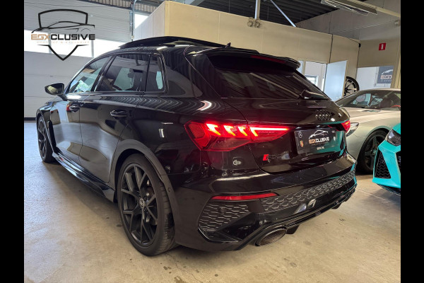 Audi RS3 Sportback 2.5 TFSI quattro RS ZETELS | PANO | ACC | LANE | ELEKTRISCHE STOELEN