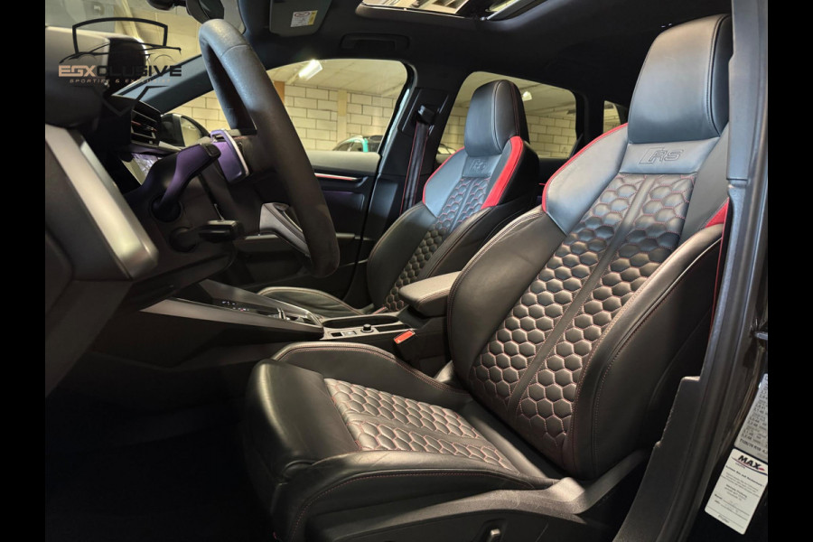 Audi RS3 Sportback 2.5 TFSI quattro RS ZETELS | PANO | ACC | LANE | ELEKTRISCHE STOELEN