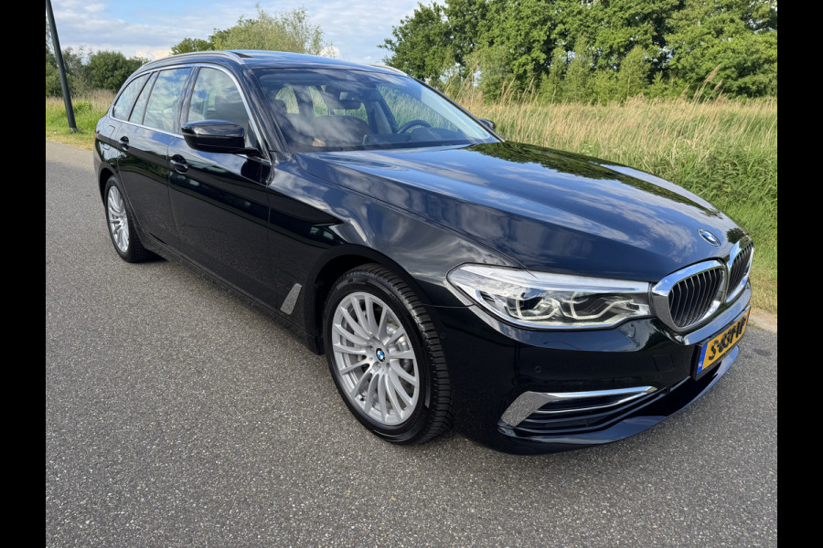 BMW 5 Serie Touring 530i xDrive High Executive Luxury Line Vol Vol Vol Auto