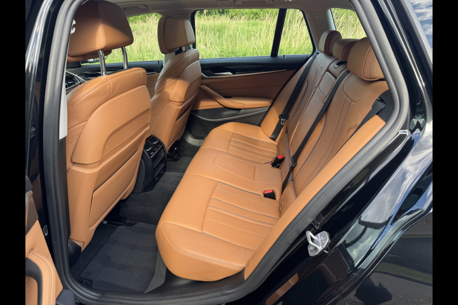 BMW 5 Serie Touring 530i xDrive High Executive Luxury Line Vol Vol Vol Auto