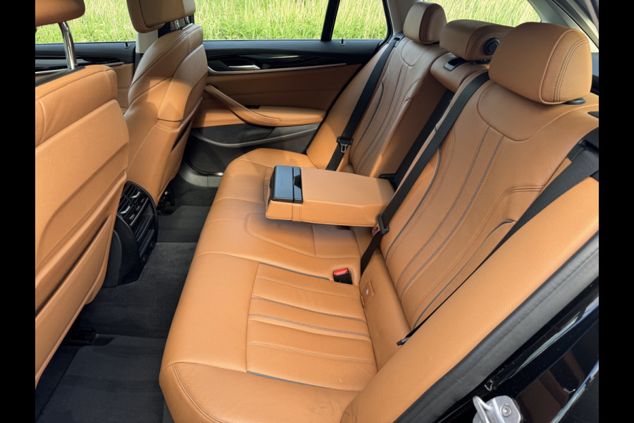 BMW 5 Serie Touring 530i xDrive High Executive Luxury Line Vol Vol Vol Auto