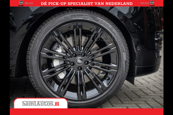 Land Rover Range Rover P550e | NIGHT | GARANTIE TOT 14-03-2029 | HEAD-UP | ACHTERAS BESTURING | SOFT CLOSE | PHEV | 23 INCH VELGEN | PANORAMADAK | STUURVERWARMING | STOEL KOELING | Fabrieksgarantie tot 14-03-2029 – Geniet van gemoedsrust met uitgebreide dekking tot deze datum. GZK-71-D