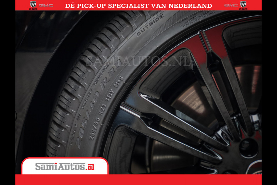 Land Rover Range Rover P550e | NIGHT | GARANTIE TOT 14-03-2029 | HEAD-UP | ACHTERAS BESTURING | SOFT CLOSE | PHEV | 23 INCH VELGEN | PANORAMADAK | STUURVERWARMING | STOEL KOELING | Fabrieksgarantie tot 14-03-2029 – Geniet van gemoedsrust met uitgebreide dekking tot deze datum. GZK-71-D