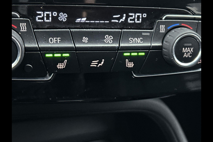 BMW X1 SDrive18i High Executive (Goed OnderH, Trekhaak, Navi, StoelV, Climate control, Etc)