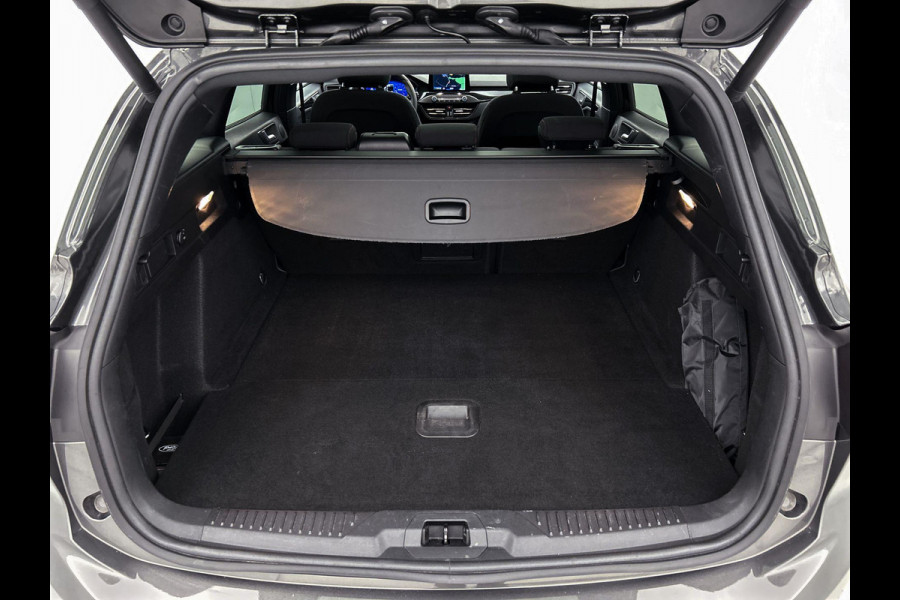 Ford FOCUS Wagon 1.0 EcoBoost Hybrid ST Line X Business(NL-auto, 1e Eig, Dealer OndH, Panoramadak, Navi, StoelV, Etc)