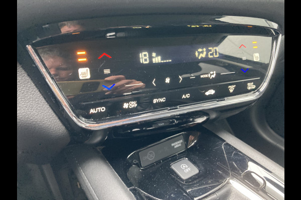 Honda HR-V 1.5 i-VTEC Automaat Elegance CAMERA/NAVI/CRUISE/PDC/STOELVERWARMING