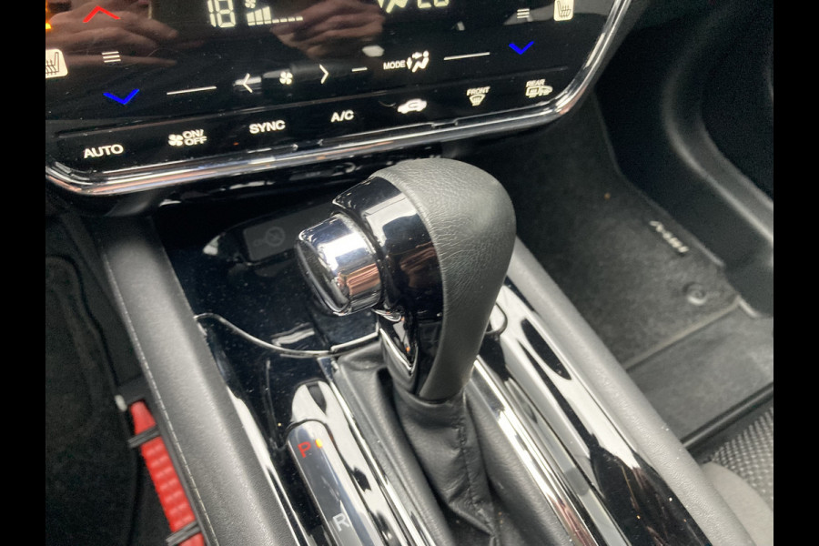 Honda HR-V 1.5 i-VTEC Automaat Elegance CAMERA/NAVI/CRUISE/PDC/STOELVERWARMING