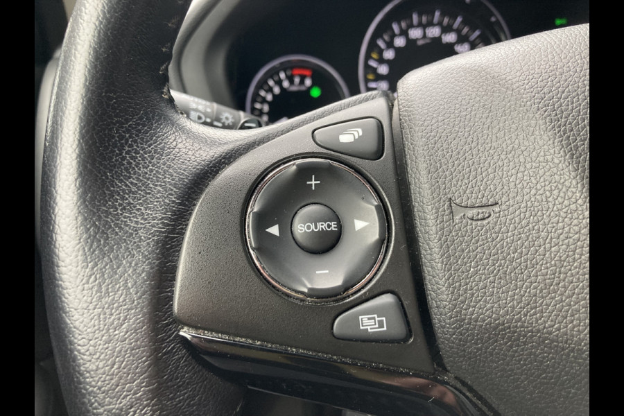 Honda HR-V 1.5 i-VTEC Automaat Elegance CAMERA/NAVI/CRUISE/PDC/STOELVERWARMING