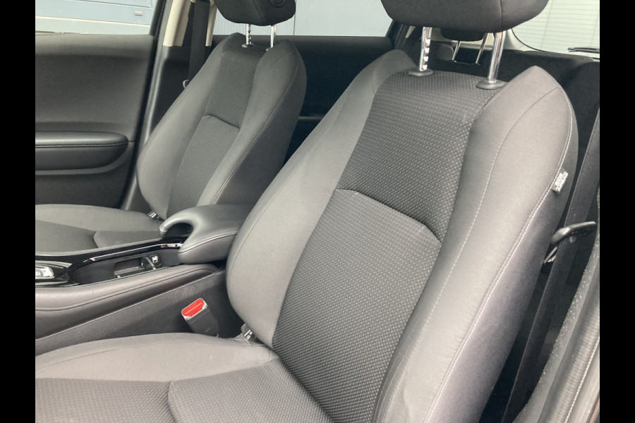 Honda HR-V 1.5 i-VTEC Automaat Elegance CAMERA/NAVI/CRUISE/PDC/STOELVERWARMING