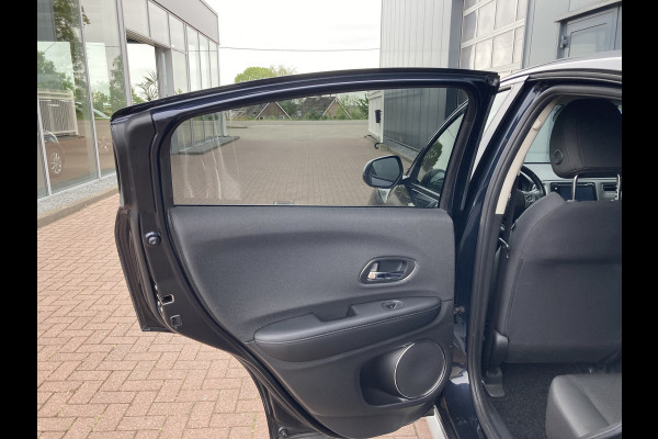 Honda HR-V 1.5 i-VTEC Automaat Elegance CAMERA/NAVI/CRUISE/PDC/STOELVERWARMING