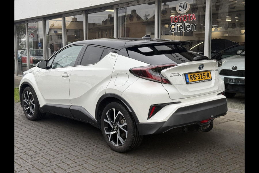 Toyota C-HR 1.8 Hybrid Bi-Tone Plus | Trekhaak, Dodehoekherkenning, Stoel + Stuurverwarming, Parkeersensoren, Navigatie, Keyless, 18inch