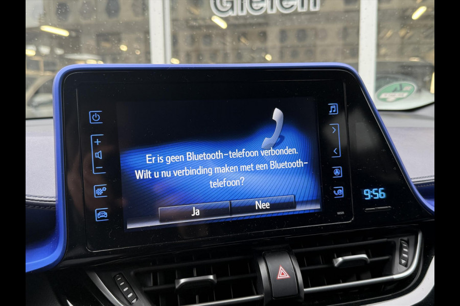 Toyota C-HR 1.8 Hybrid Bi-Tone Plus | Trekhaak, Dodehoekherkenning, Stoel + Stuurverwarming, Parkeersensoren, Navigatie, Keyless, 18inch