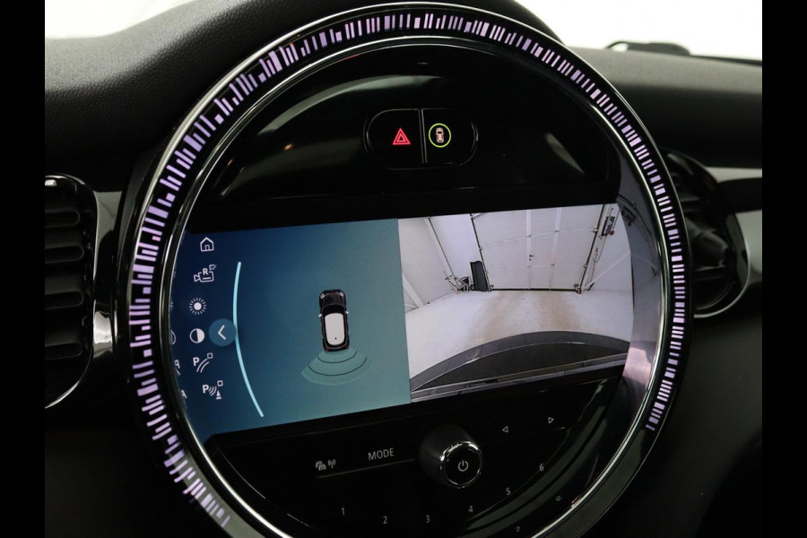 MINI Cooper S 2.0 John Cooper Works | Panoramadak | Stoelverwarming | Camera | Carplay | Full LED | Leder | Harman/Kardon | Climate control | Cruise control