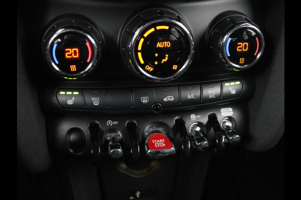 MINI Cooper S 2.0 John Cooper Works | Panoramadak | Stoelverwarming | Camera | Carplay | Full LED | Leder | Harman/Kardon | Climate control | Cruise control