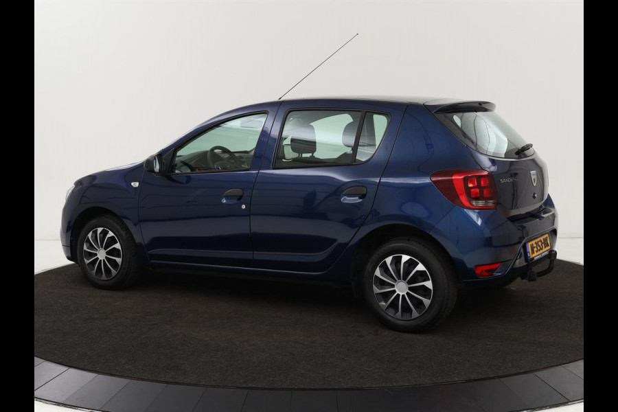 Dacia Sandero 0.9 TCe Laureate | Trekhaak | Airco | Bluetooth | Elektrische ramen | Radio/CD