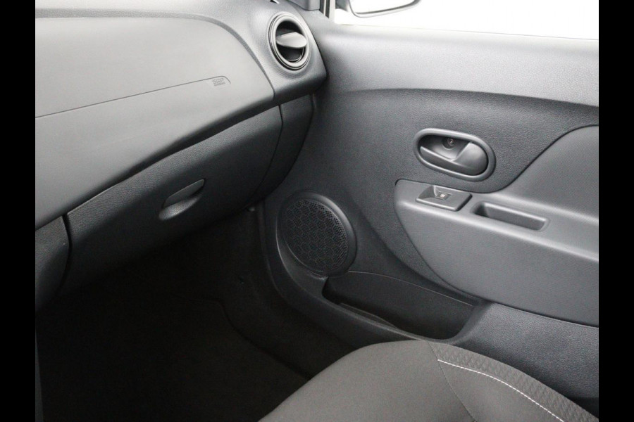 Dacia Sandero 0.9 TCe Laureate | Trekhaak | Airco | Bluetooth | Elektrische ramen | Radio/CD