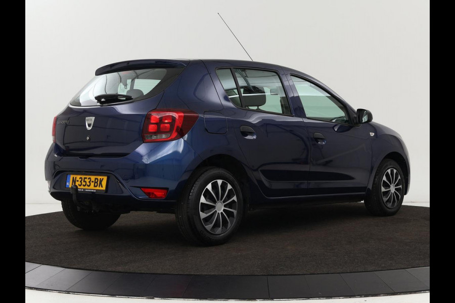 Dacia Sandero 0.9 TCe Laureate | Trekhaak | Airco | Bluetooth | Elektrische ramen | Radio/CD