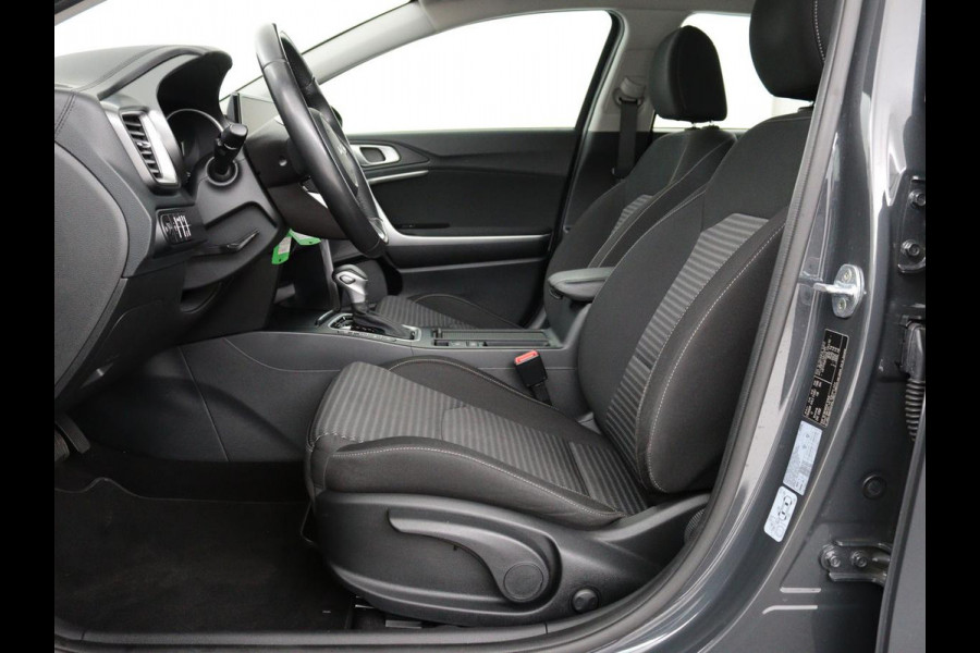 Kia Ceed 1.0 T-GDi DynamicLine | Automaat | Adaptive cruise | Carplay | Camera | Full LED | Climate control | Navigatie | Parkeerhulp