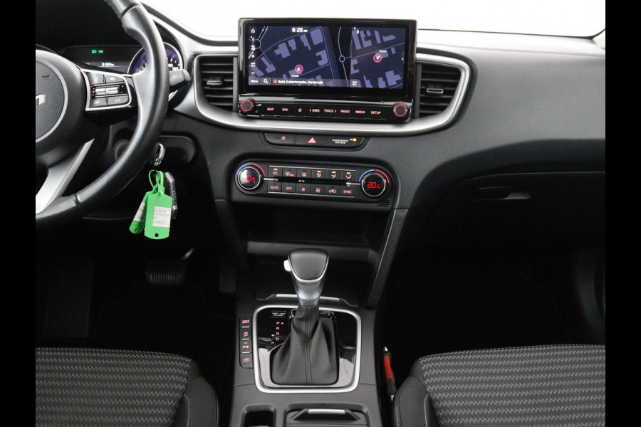 Kia Ceed 1.0 T-GDi DynamicLine | Automaat | Adaptive cruise | Carplay | Camera | Full LED | Climate control | Navigatie | Parkeerhulp