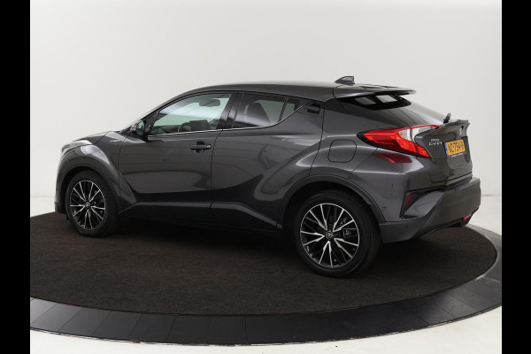Toyota C-HR 1.8 Hybrid Executive | Stoelverwarming | Adaptive cruise | Camera | Park Assist | Half leder | Climate control | Keyless | Getint glas