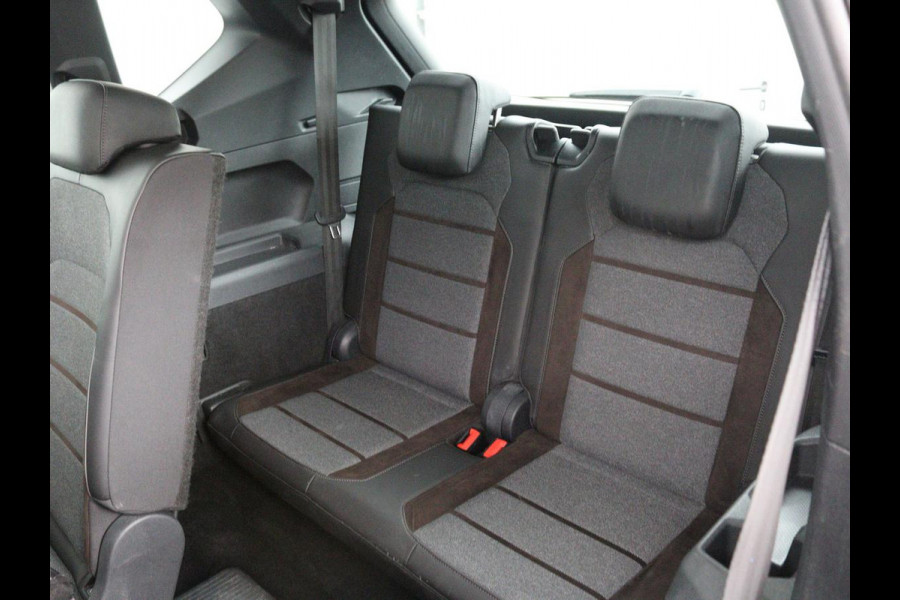 Seat Tarraco 1.5 TSI Xcellence Limited Edition 7-persoons | Panoramadak | Stoelverwarming | BEATS Audio | Trekhaak | Memory | Keyless | Full LED | Carplay