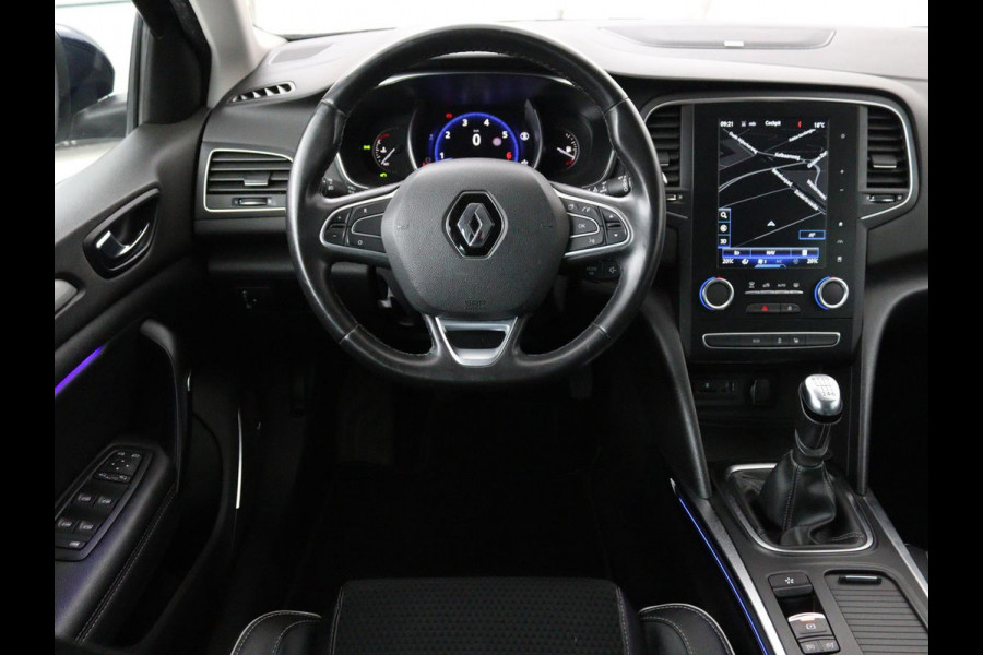 Renault Mégane 1.2 TCe Bose | 1e eigenaar | Trekhaak | Camera | Half leder | Carplay | Navigatie | Keyless | Massage | Climate control | Parkeerhulp | Cruise control