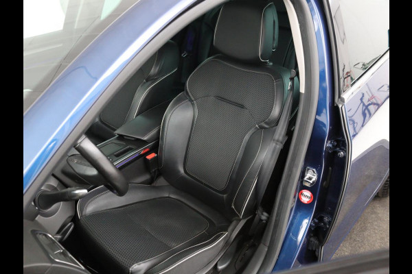 Renault Mégane 1.2 TCe Bose | 1e eigenaar | Trekhaak | Camera | Half leder | Carplay | Navigatie | Keyless | Massage | Climate control | Parkeerhulp | Cruise control