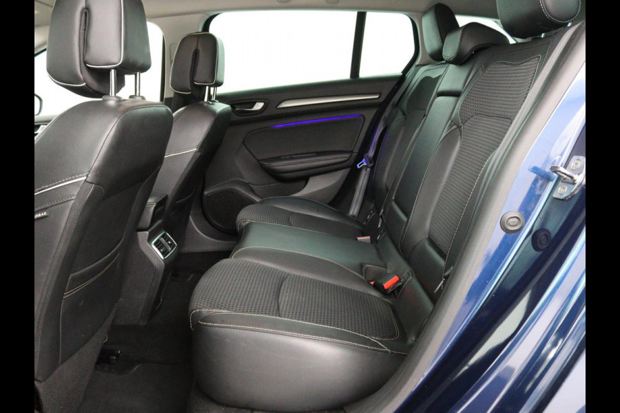Renault Mégane 1.2 TCe Bose | 1e eigenaar | Trekhaak | Camera | Half leder | Carplay | Navigatie | Keyless | Massage | Climate control | Parkeerhulp | Cruise control