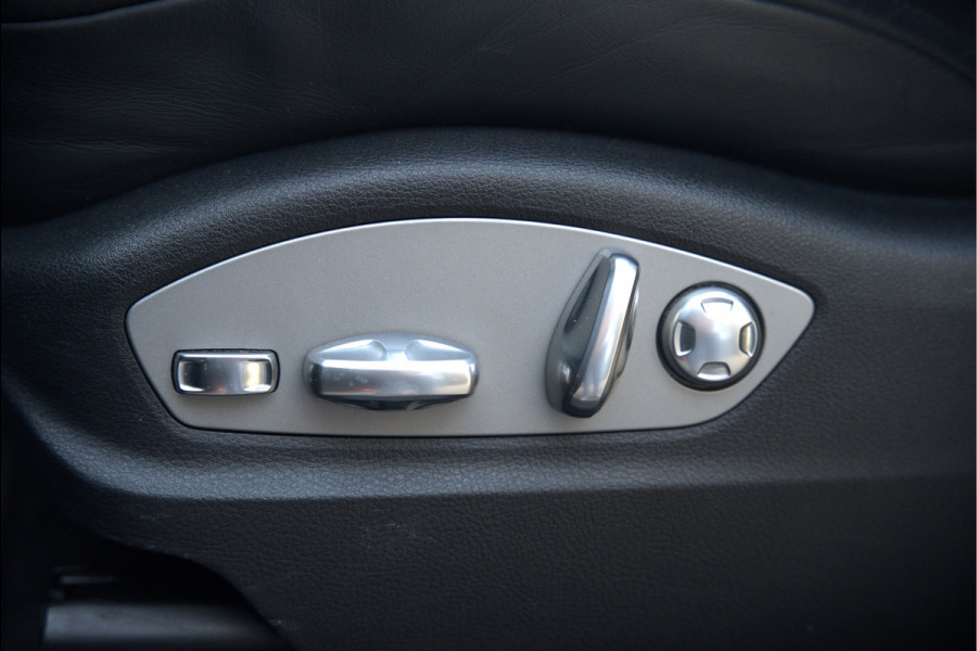 Porsche Macan 2.0 | Panoramadak | Bose | Luchtvering | PASM | Memory Seats | Camera | Leder Dashboard | Stuurverwarming | Stoelverwarming | Elektrische Achterklep | Navigatie |