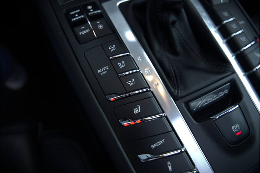 Porsche Macan 2.0 | Panoramadak | Bose | Luchtvering | PASM | Memory Seats | Camera | Leder Dashboard | Stuurverwarming | Stoelverwarming | Elektrische Achterklep | Navigatie |
